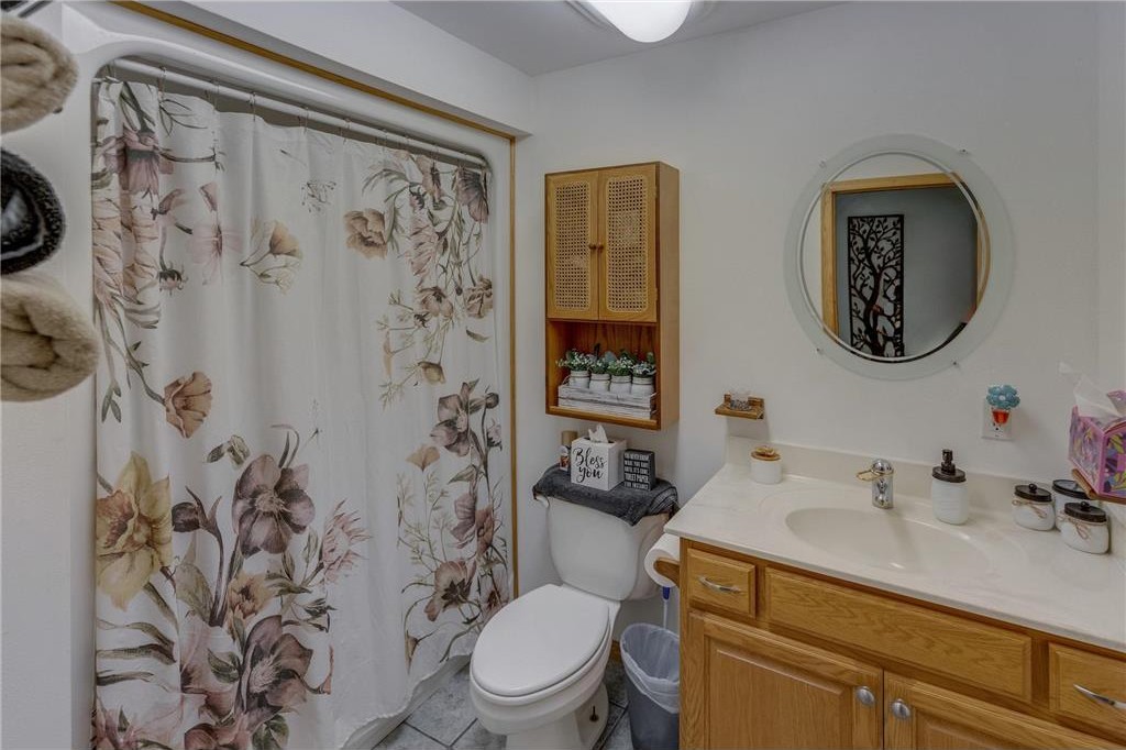 Motley, Minnesota, 56466, United States, 5 Bedrooms Bedrooms, ,3 BathroomsBathrooms,Residential,For Sale,1975318