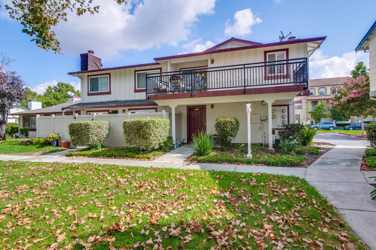 676 Galleon Ct, San Jose, California, 95133, United States, 3 Bedrooms Bedrooms, ,2 BathroomsBathrooms,Residential,For Sale,676 Galleon Ct,1664330