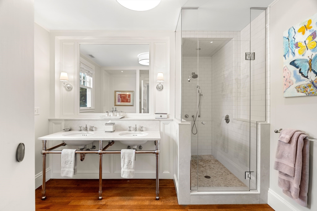 Manchester, Massachusetts, 01944, United States, 7 Bedrooms Bedrooms, ,9 BathroomsBathrooms,Residential,For Sale,1856363