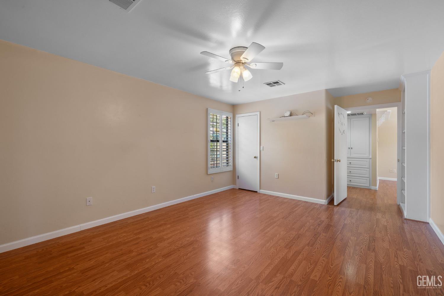 Bakersfield, California, 93309, United States, 4 Bedrooms Bedrooms, ,4 BathroomsBathrooms,Residential,For Sale,1859611