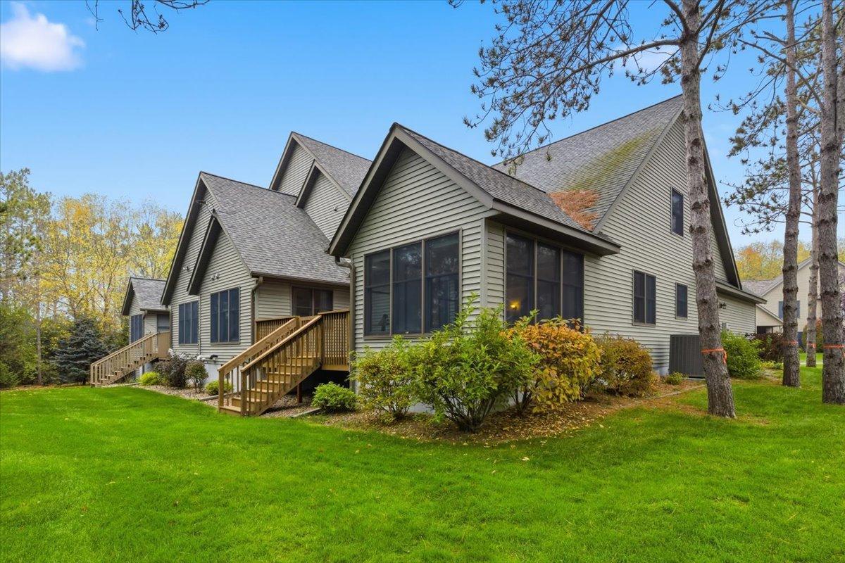 New Richmond, Wisconsin, 54017, United States, 4 Bedrooms Bedrooms, ,1 BathroomBathrooms,Residential,For Sale,1985079