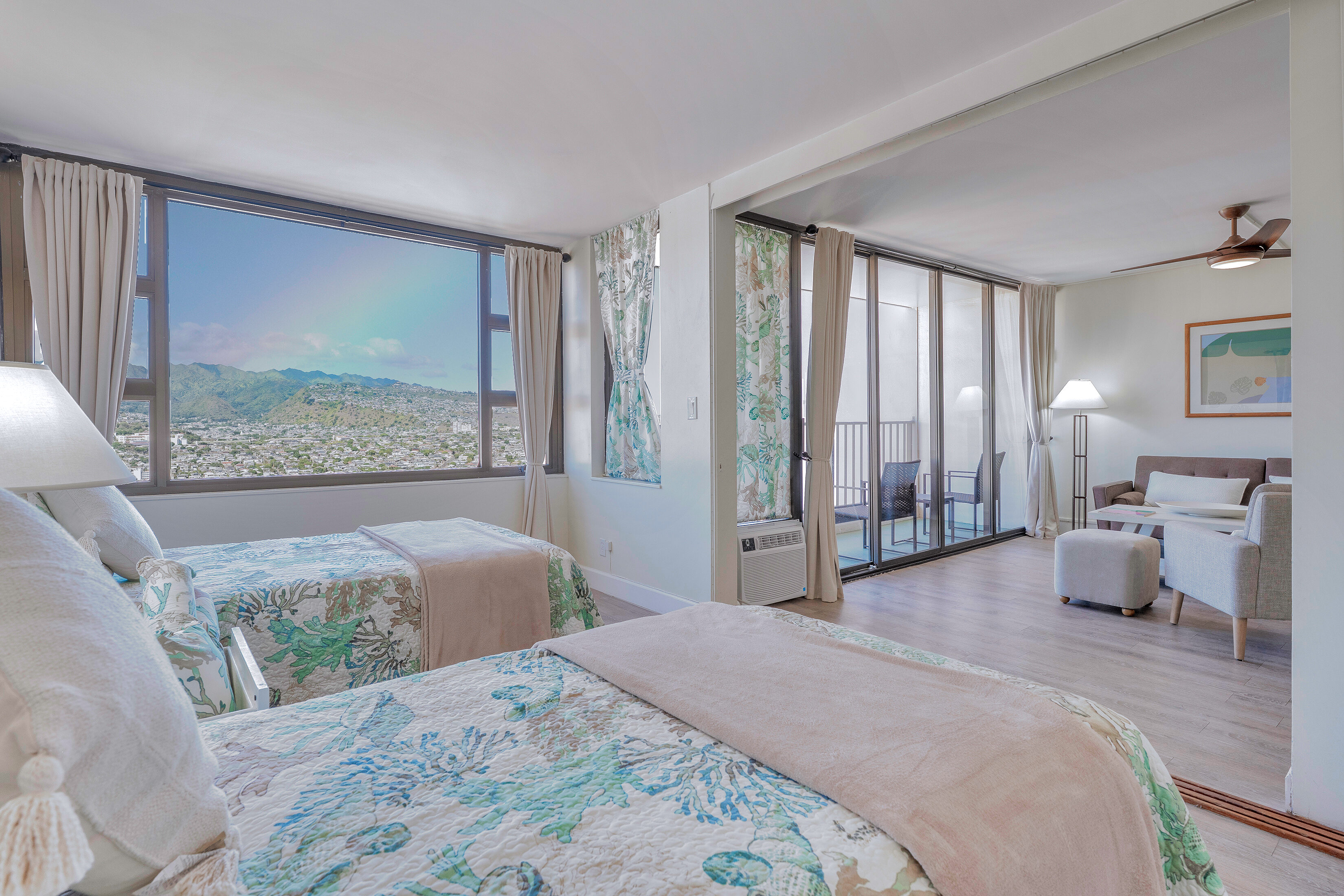 Honolulu, Hawaii, 96815, United States, 1 Bedroom Bedrooms, ,1 BathroomBathrooms,Residential,For Sale,1984497