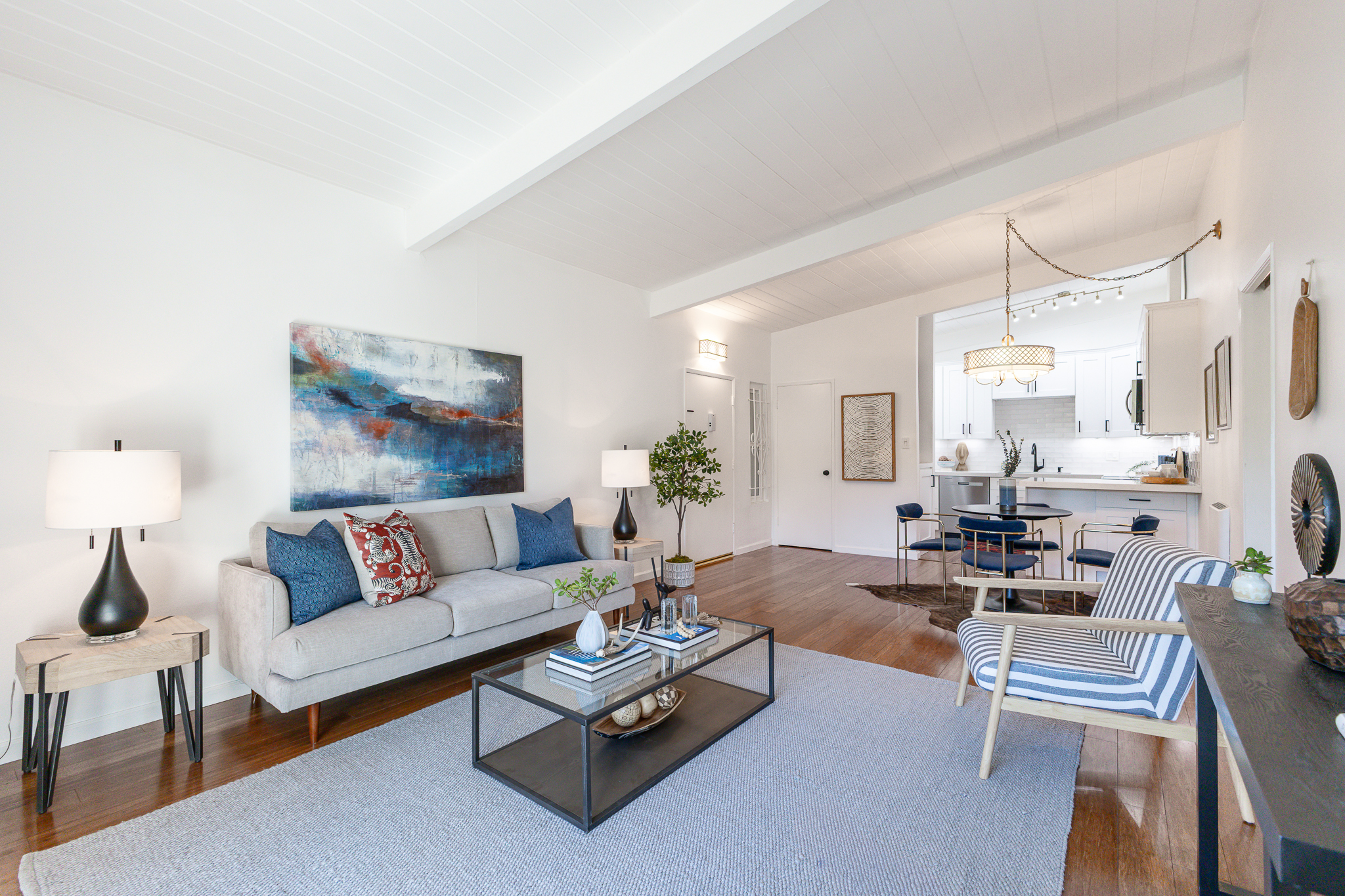  12014 Kling Street, #18 - 物件實景