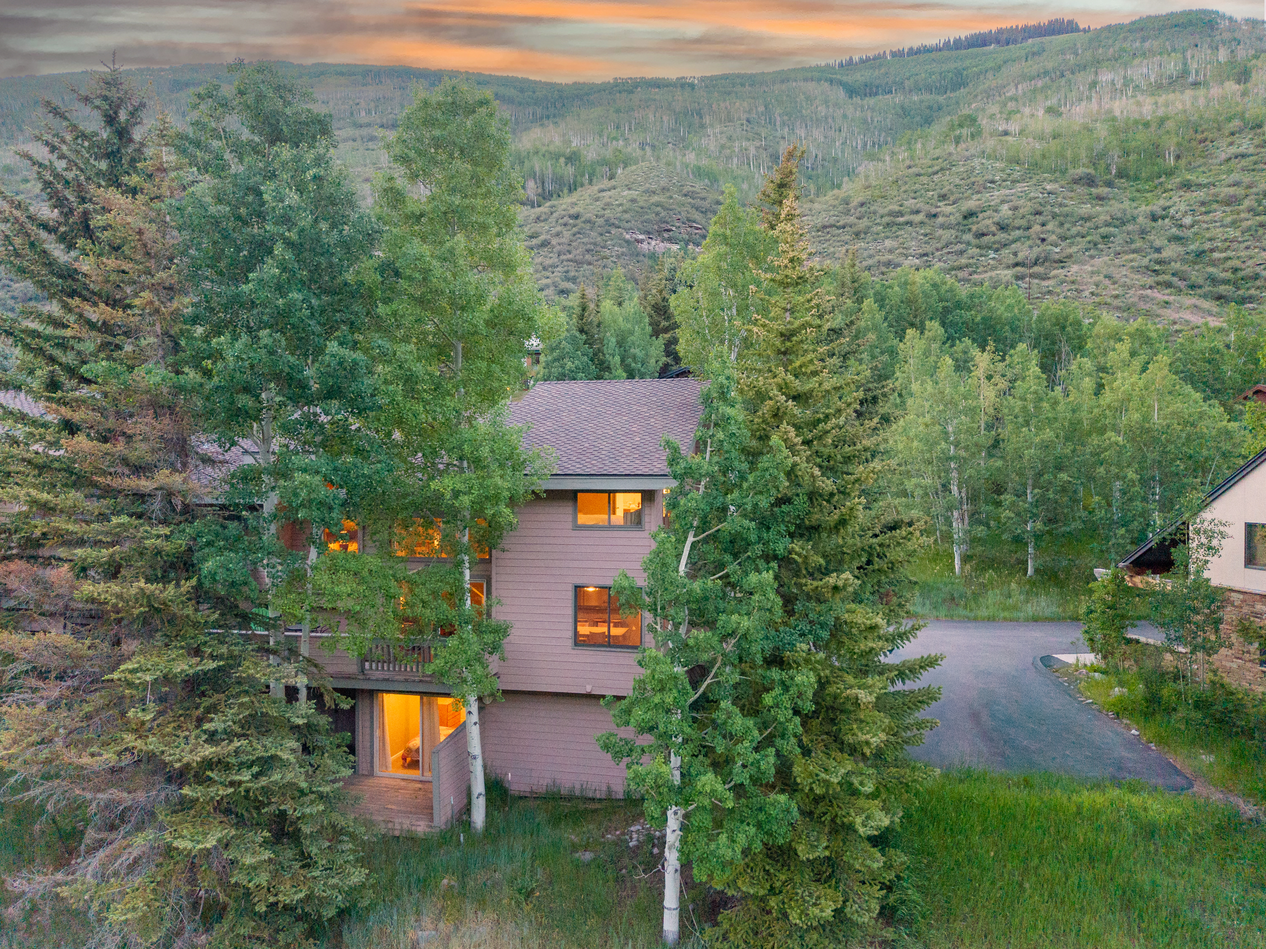  Spacious Homesite In One of Vail