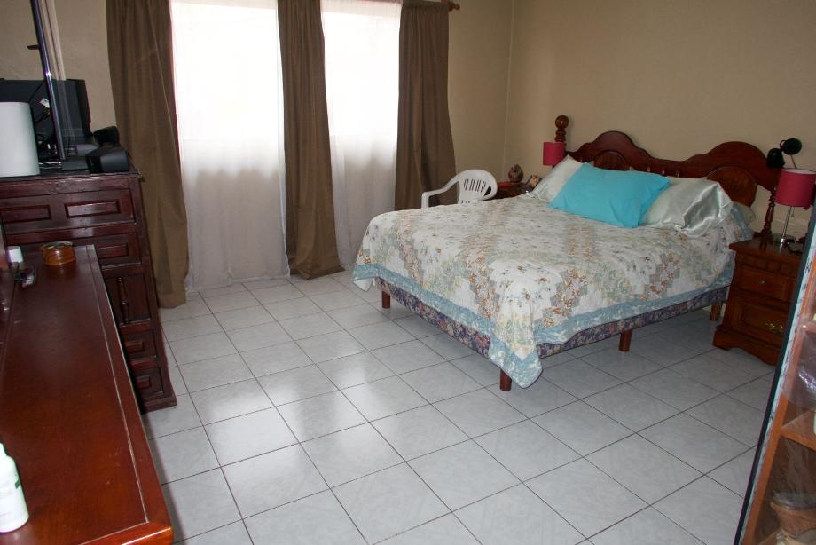 Av. Uni?n, Iztacalco, Ciudad de México, 08100, Mexico, 6 Bedrooms Bedrooms, ,3 BathroomsBathrooms,Residential,For Sale,Av. Uni?n,1644682