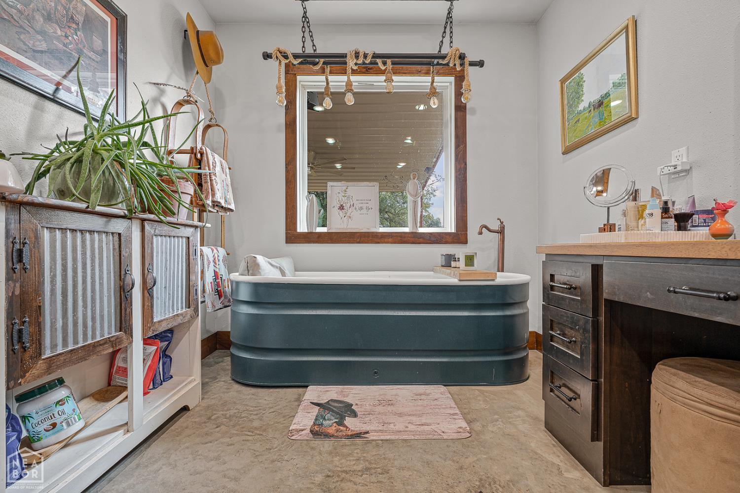 Marmaduke, Arkansas, 72443, United States, ,4 BathroomsBathrooms,Residential,For Sale,1979984