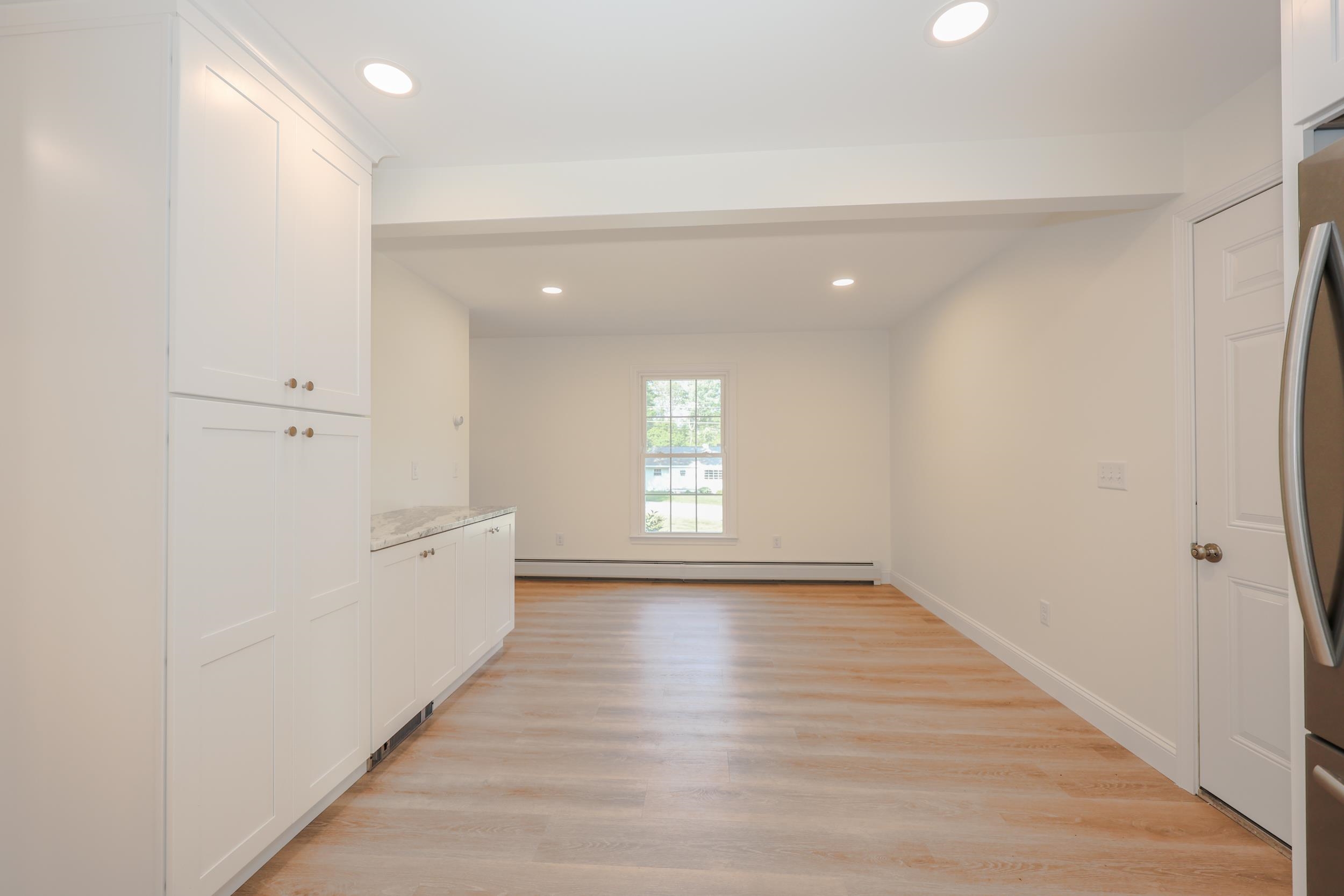 Wilton, New Hampshire, 03086, United States, 3 Bedrooms Bedrooms, ,2 BathroomsBathrooms,Residential,For Sale,1940505