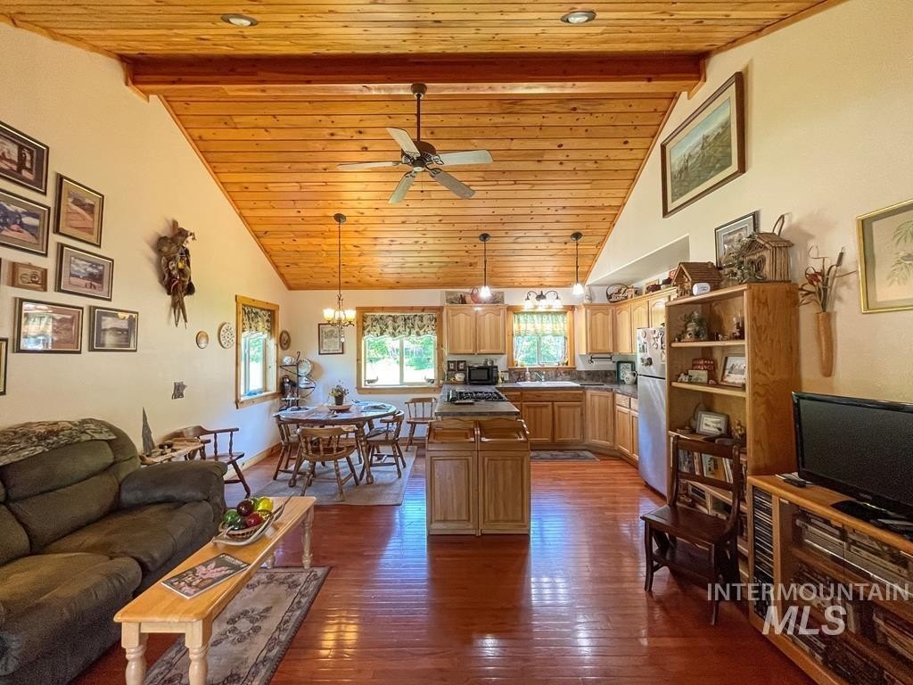 Kamiah, Idaho, 83536, United States, 3 Bedrooms Bedrooms, ,2 BathroomsBathrooms,Residential,For Sale,1765627