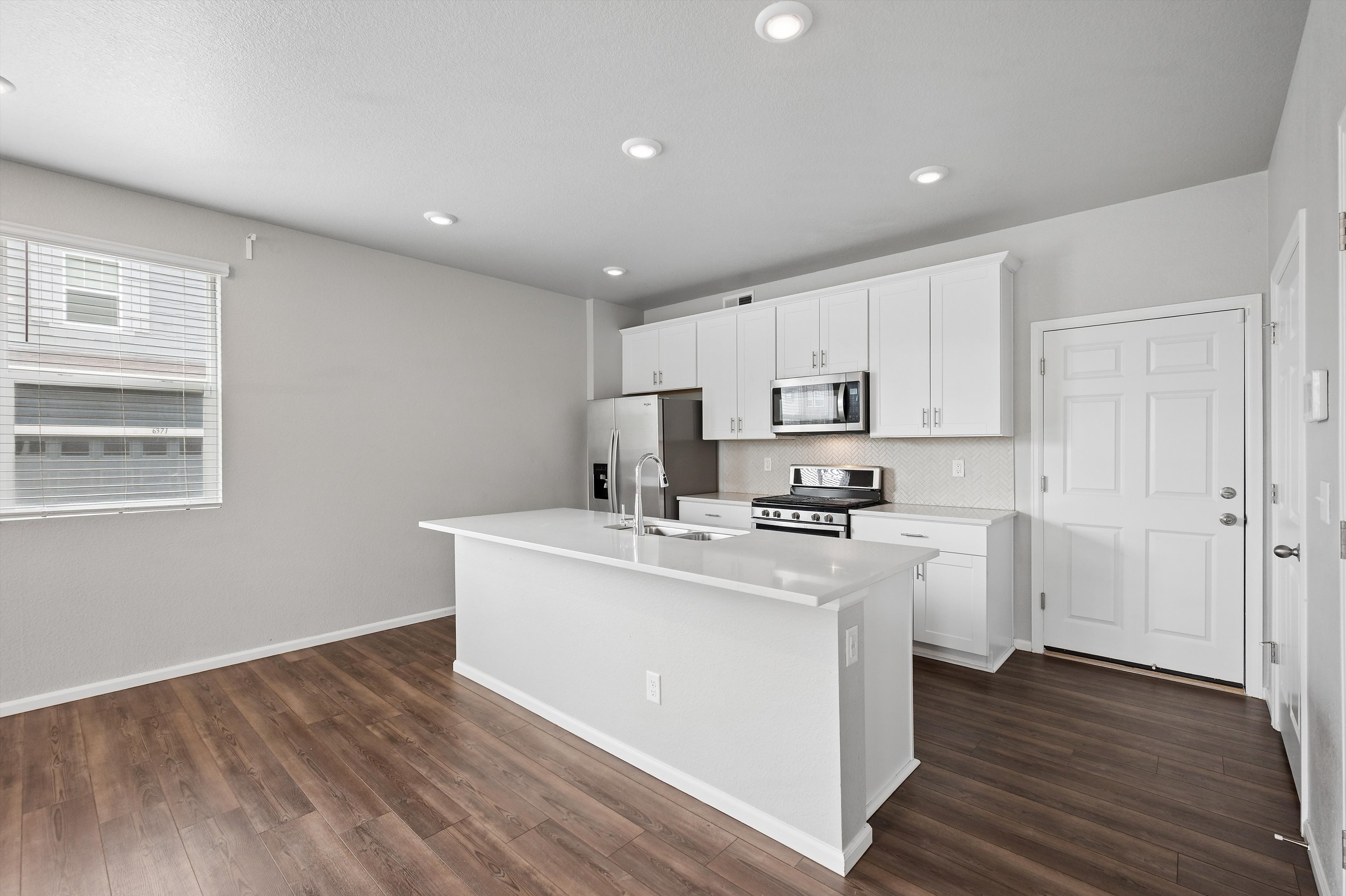  6381 North Malaya Street, Aurora, CO 80019 - 物件實景