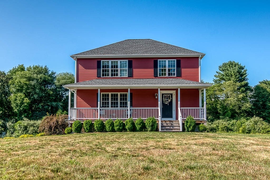 Lakeville, Massachusetts, 02347, United States, 3 Bedrooms Bedrooms, ,3 BathroomsBathrooms,Residential,For Sale,1921746