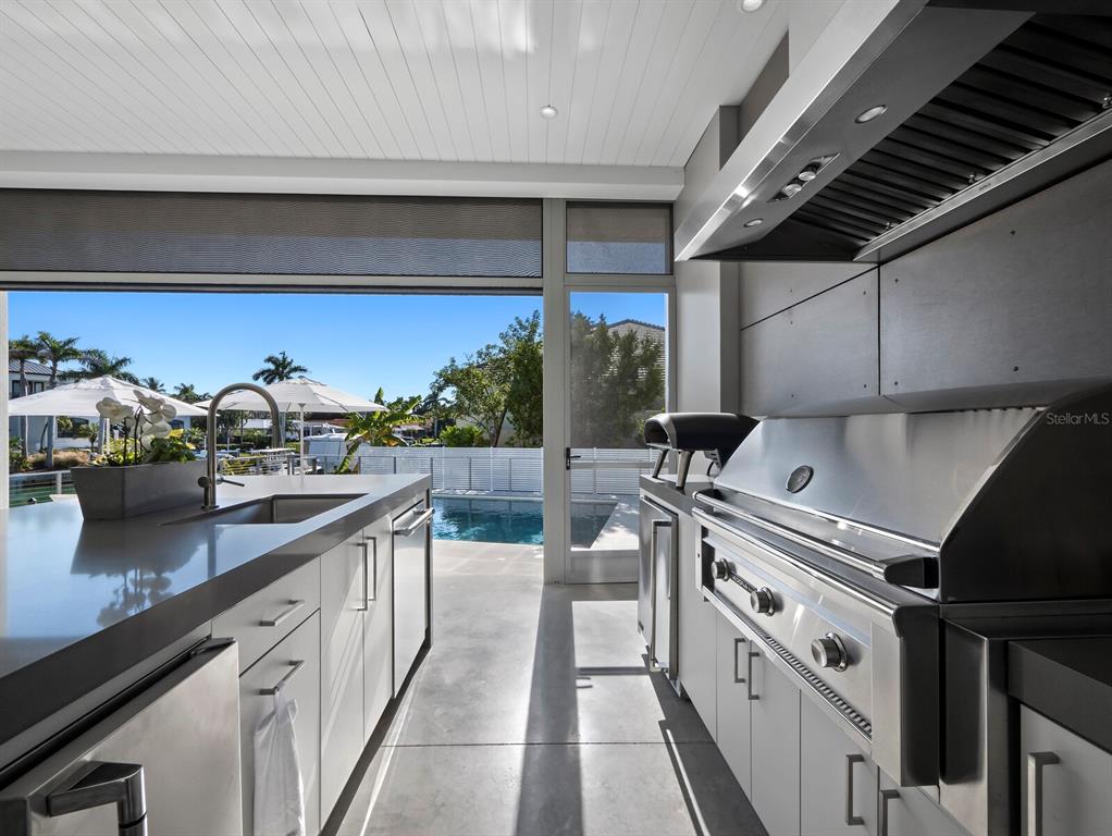 Sarasota, Florida, 34236, United States, 3 Bedrooms Bedrooms, ,5 BathroomsBathrooms,Residential,For Sale,2003430