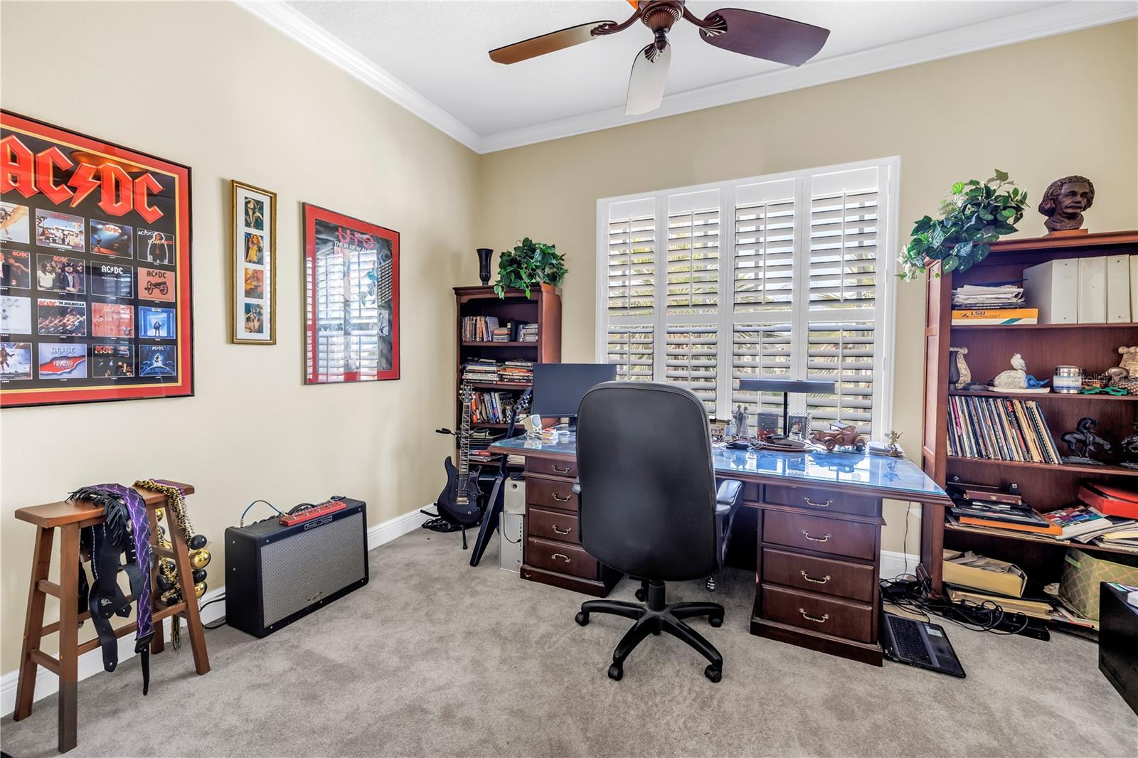 Tarpon Springs, Florida, 34689, United States, 4 Bedrooms Bedrooms, ,4 BathroomsBathrooms,Residential,For Sale,1975840