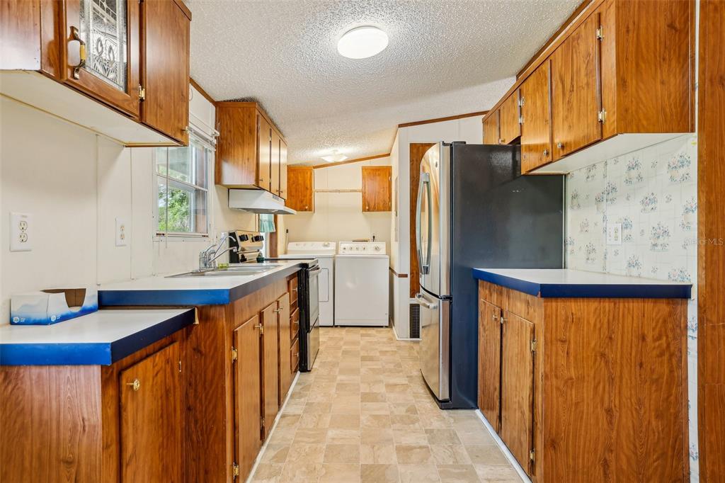 Edgewater, Florida, 32132, United States, 5 Bedrooms Bedrooms, ,4 BathroomsBathrooms,Residential,For Sale,1794815