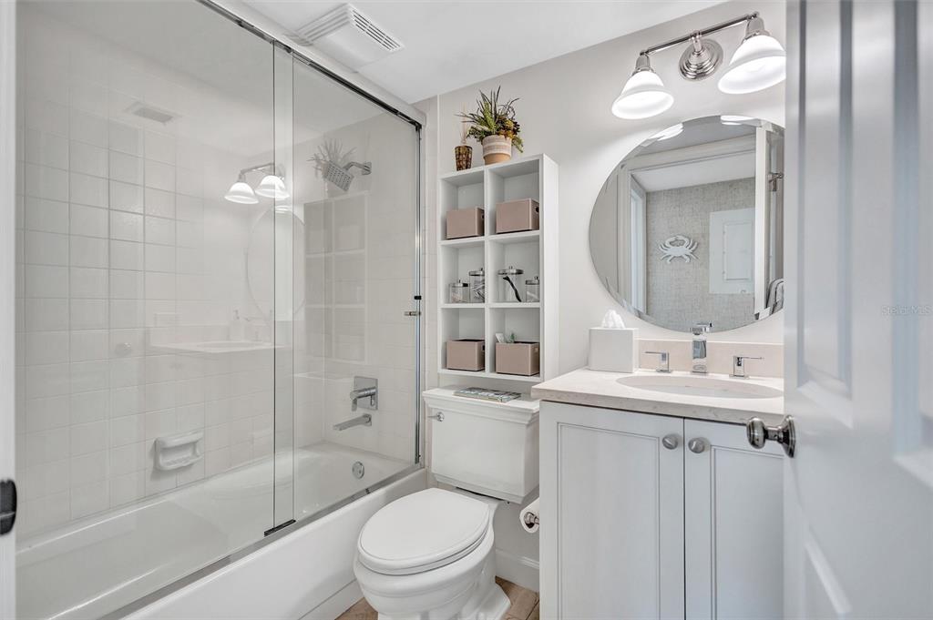 Sarasota, Florida, 34242, United States, 2 Bedrooms Bedrooms, ,2 BathroomsBathrooms,Residential,For Sale,1895415