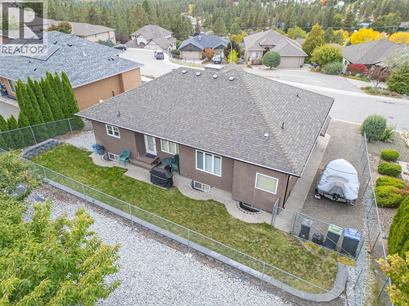WEST KELOWNA, British Columbia, V1Y 6G1, CA, 5 Bedrooms Bedrooms, ,3 BathroomsBathrooms,Residential,For Sale,1892730