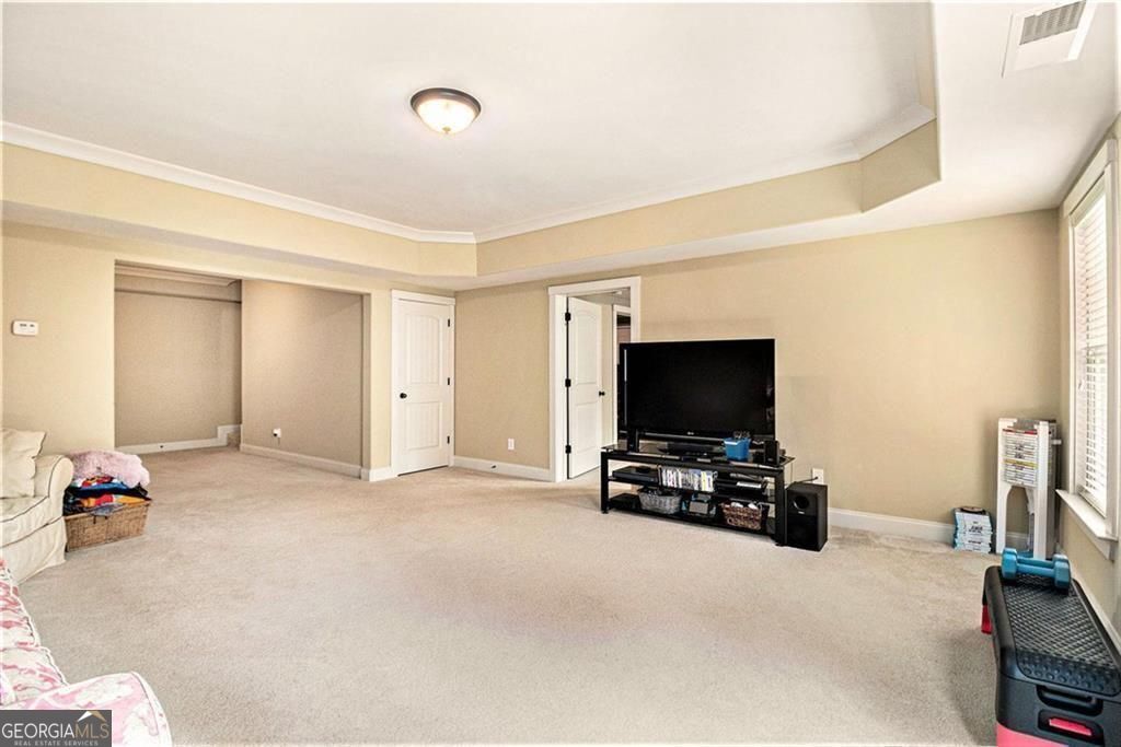 Douglasville, Georgia, 30135, United States, 5 Bedrooms Bedrooms, ,4 BathroomsBathrooms,Residential,For Sale,1886853