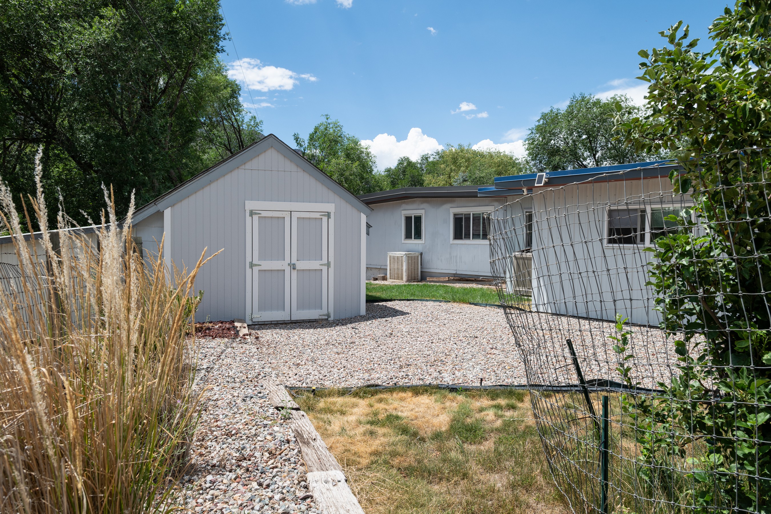  Convenient Living in New Castle