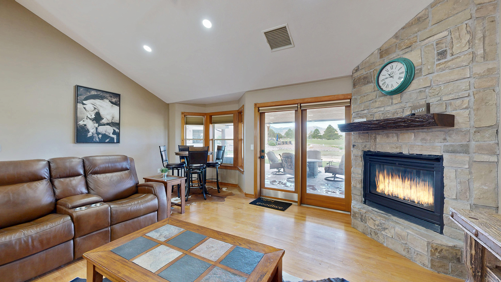 Alto, New Mexico, 88312, United States, 3 Bedrooms Bedrooms, ,2 BathroomsBathrooms,Residential,For Sale,1891048