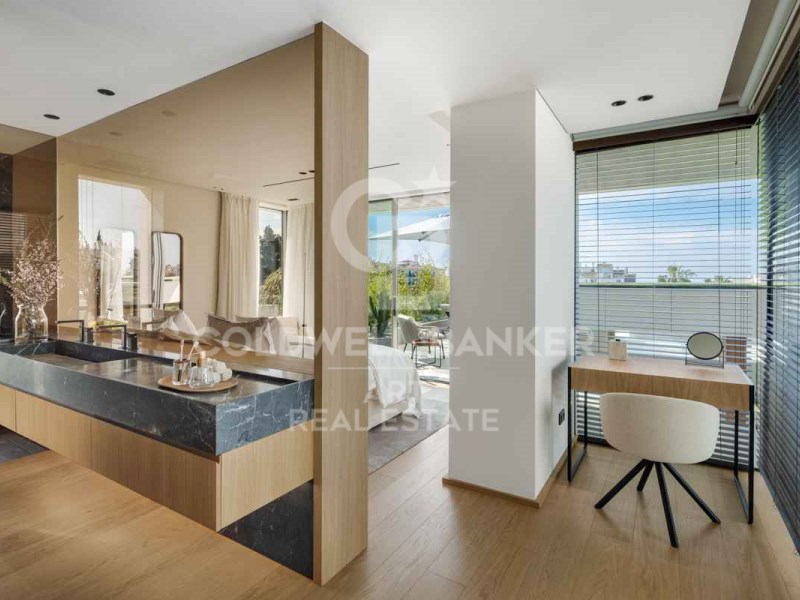 Marbella, Andalusia, ES, 5 Bedrooms Bedrooms, ,5 BathroomsBathrooms,Residential,For Sale,1766354
