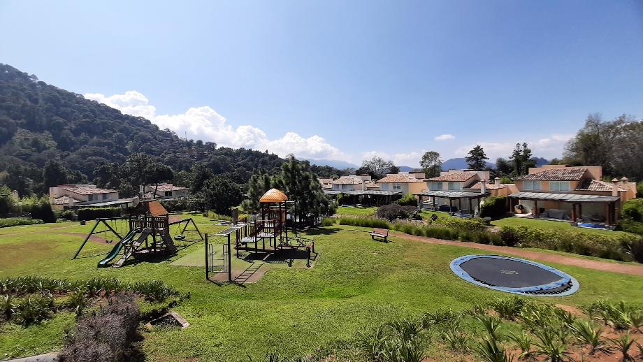 Valle de Bravo, Estado de méxico, 51200, Mexico, 4 Bedrooms Bedrooms, ,4 BathroomsBathrooms,Residential,For Sale,1722545