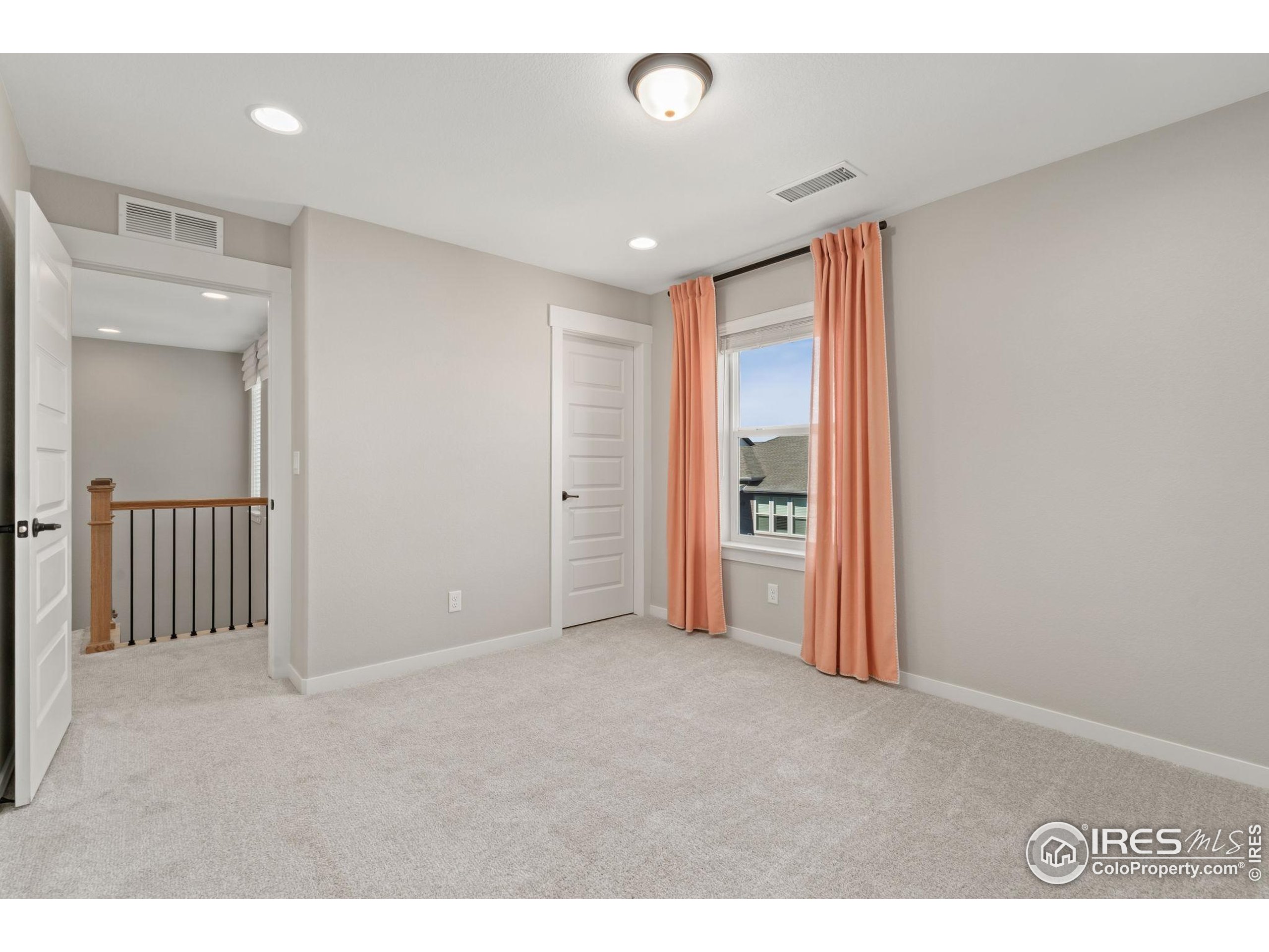 Windsor, Colorado, 80550, United States, 4 Bedrooms Bedrooms, ,3 BathroomsBathrooms,Residential,For Sale,1906753