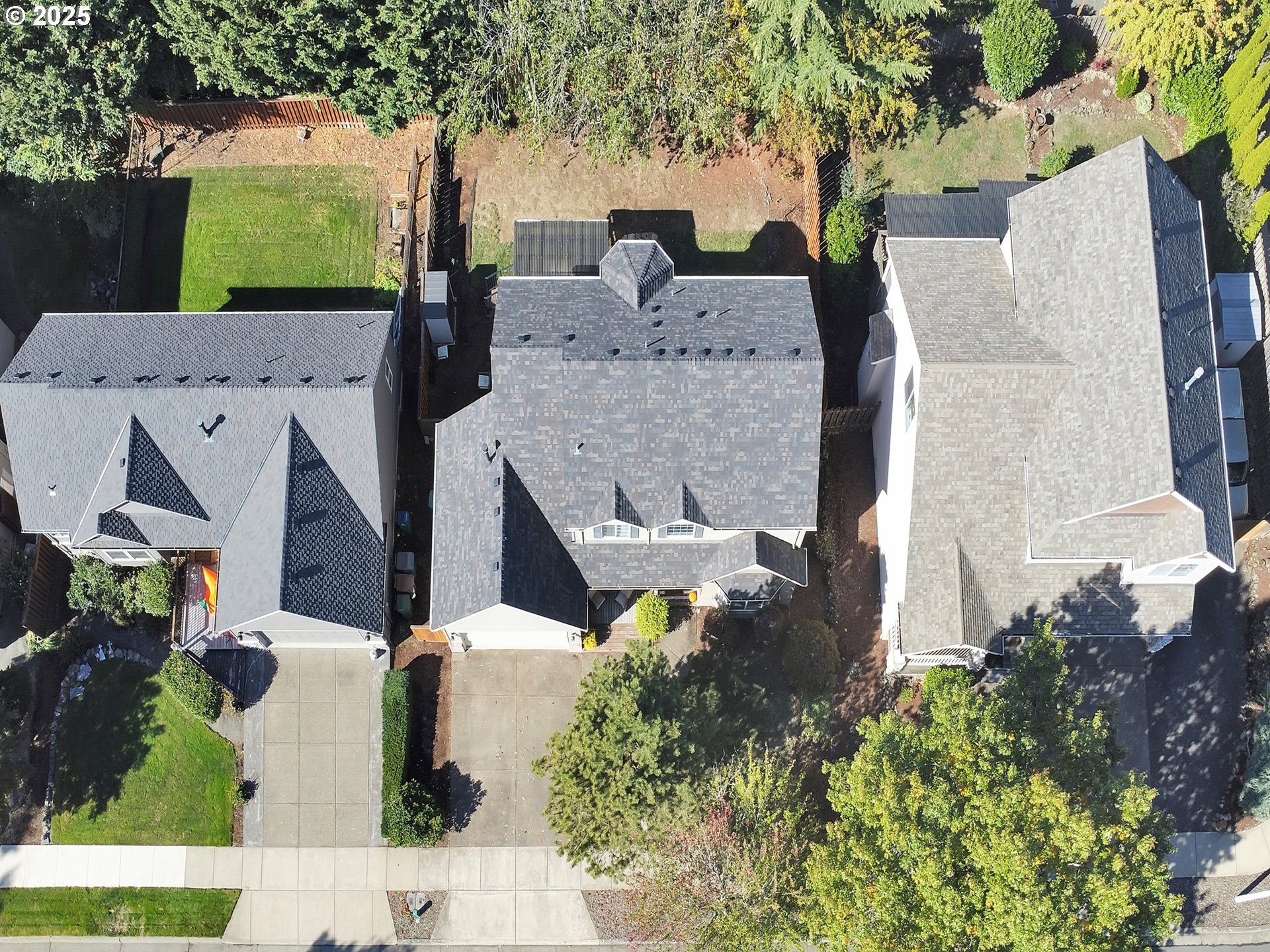 Newberg, Oregon, 97132, United States, 4 Bedrooms Bedrooms, ,3 BathroomsBathrooms,Residential,For Sale,1962580