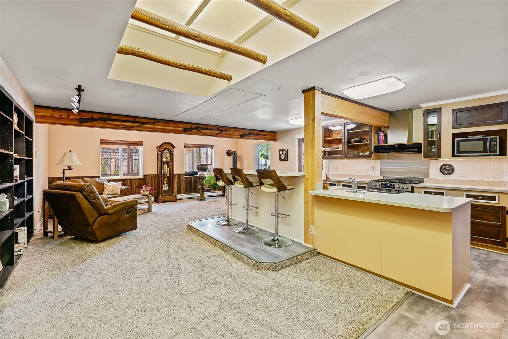 Ellensburg, Washington, 98926, United States, 3 Bedrooms Bedrooms, ,1 BathroomBathrooms,Residential,For Sale,1902528