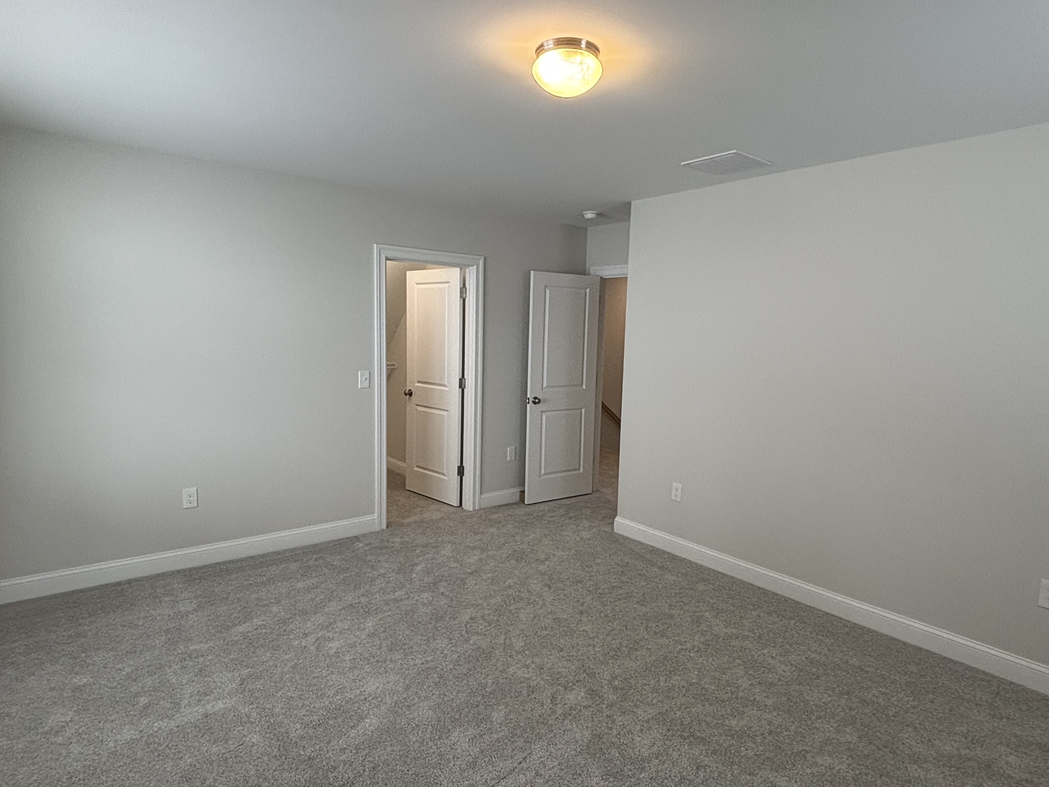  19 Woodmans Lane - 物件實景