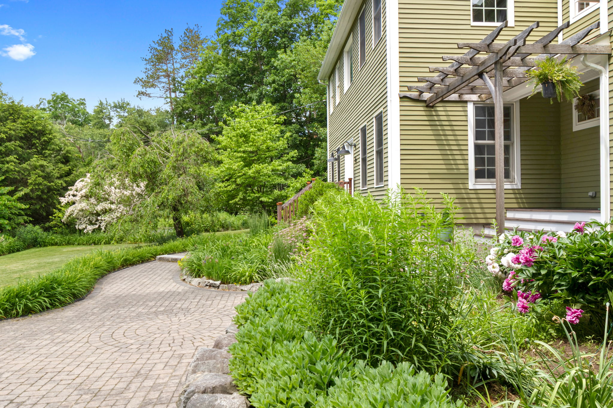  56 Jewett St, Georgetown, MA, 01833 - 物件實景