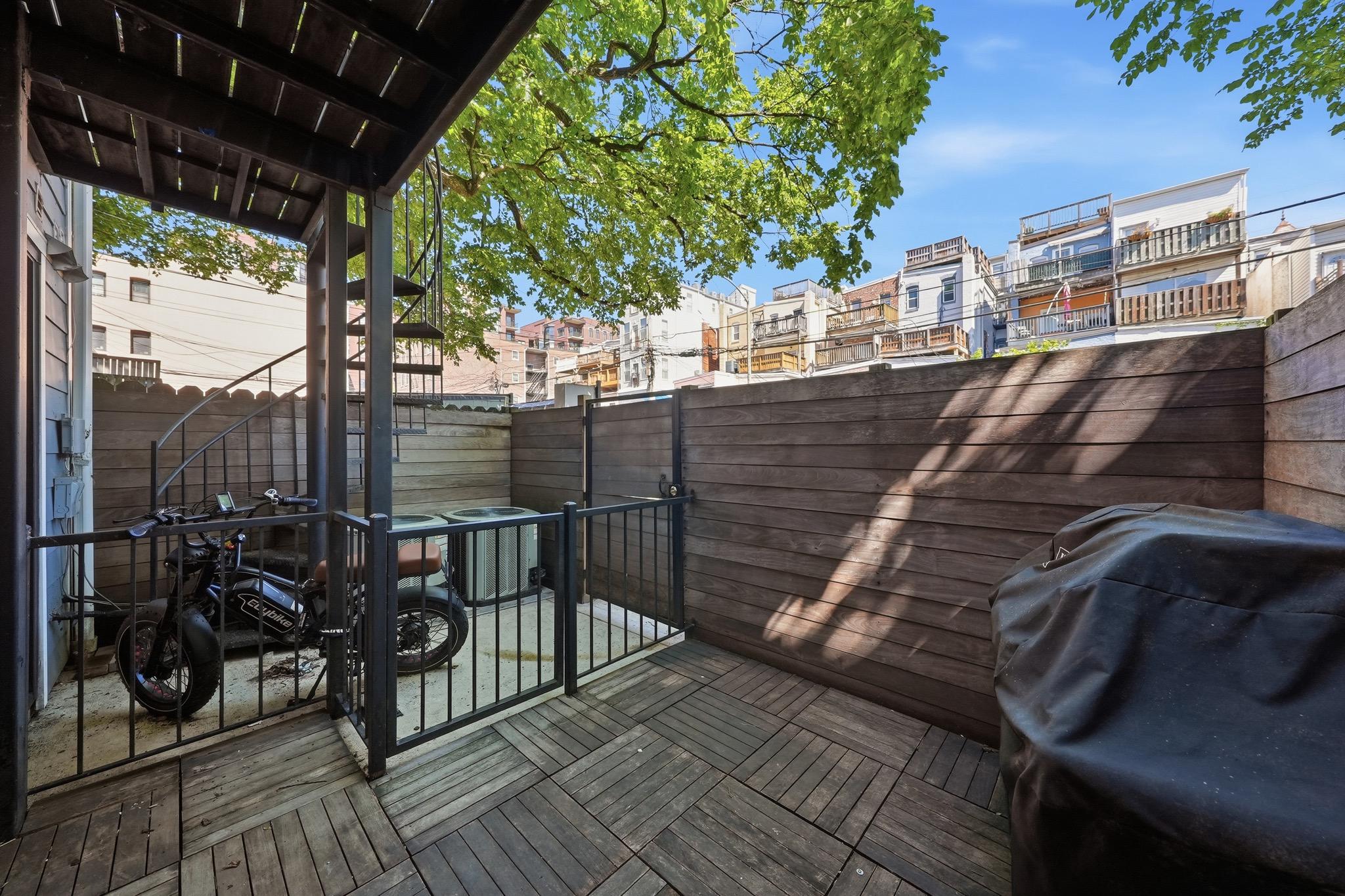  1341 Irving Street NW, Washington, DC, 20010 - 物件實景