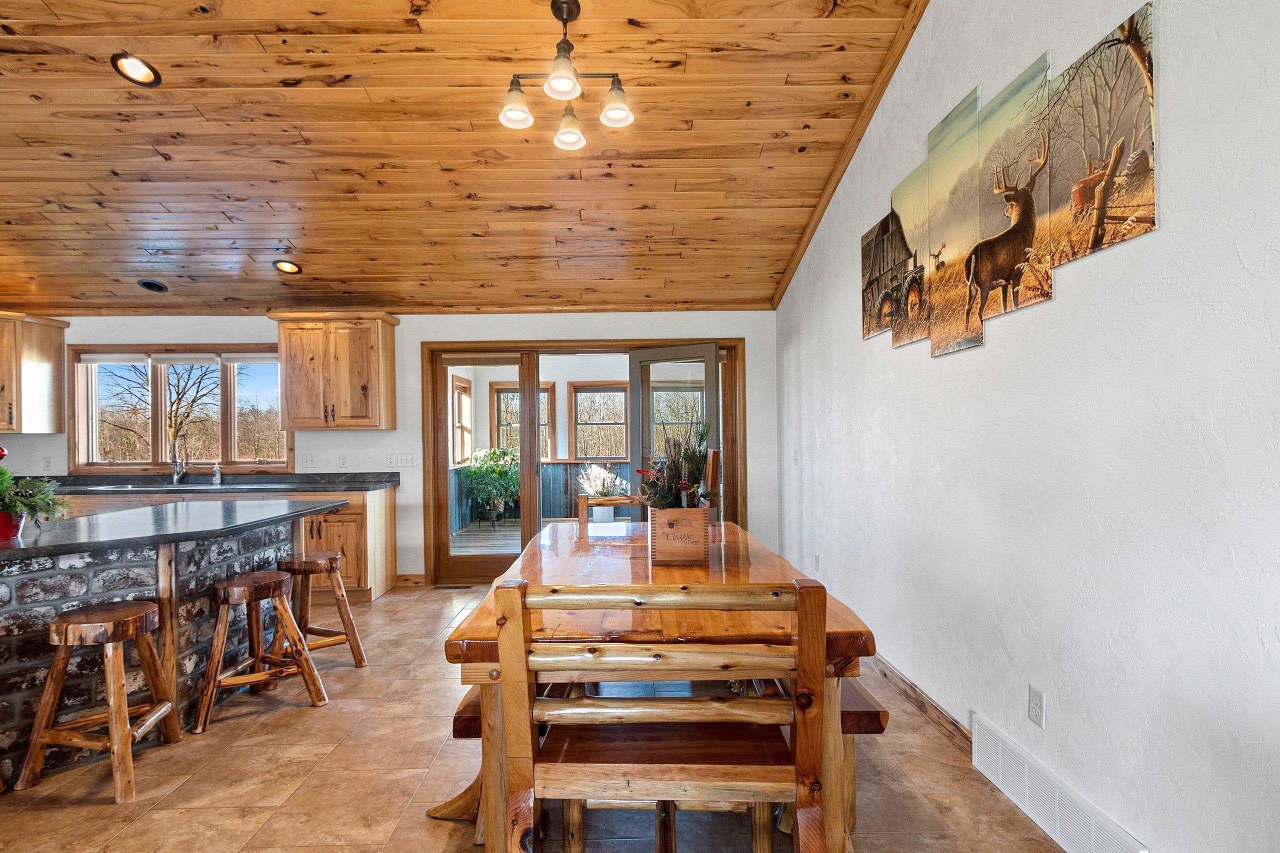 Black Creek, Wisconsin, 54106, United States, 4 Bedrooms Bedrooms, ,4 BathroomsBathrooms,Residential,For Sale,2009234