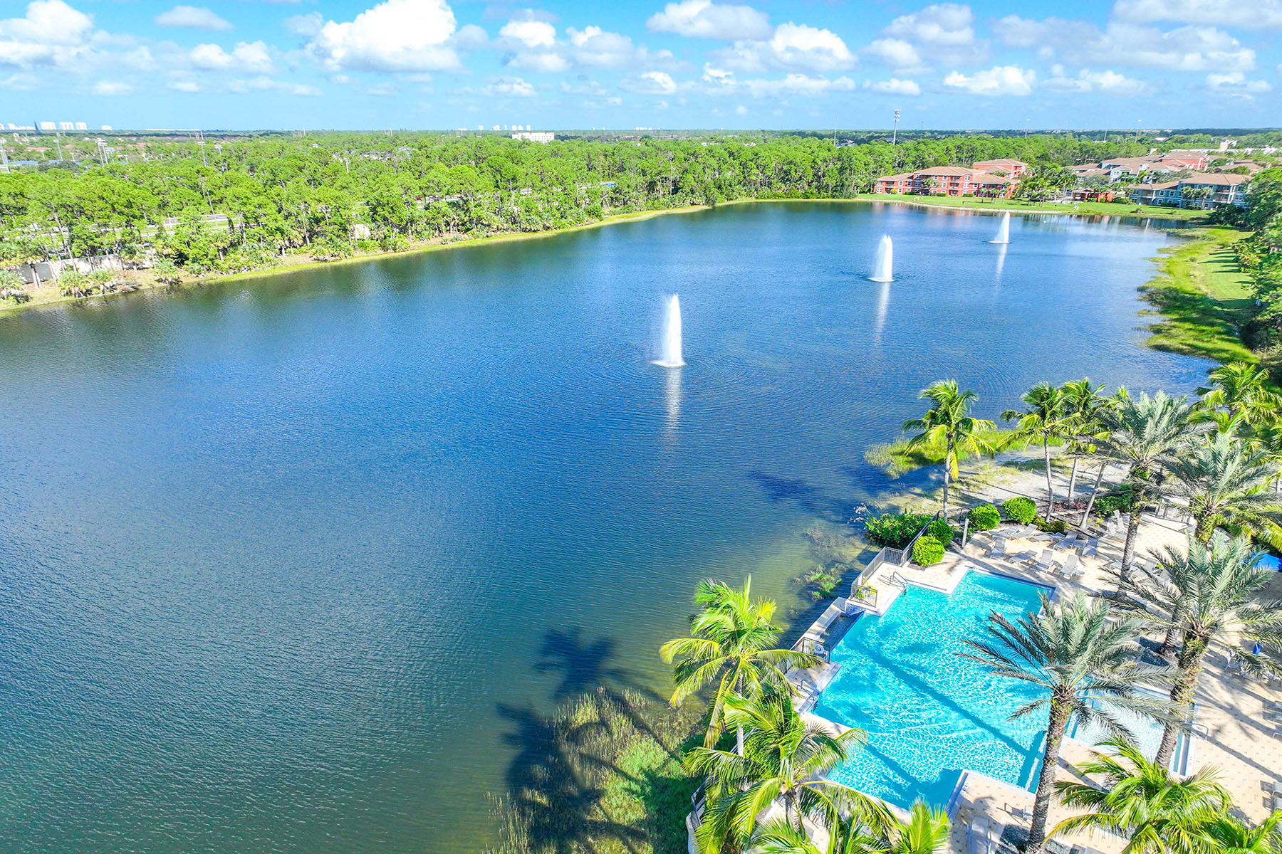  TARPON BAY - WINDWARD BAY - 物件實景