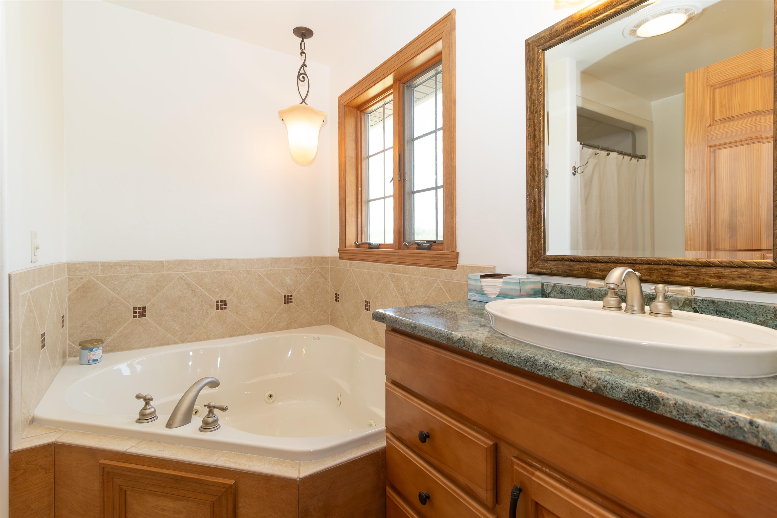 SEYMOUR, Wisconsin, 54115, United States, 4 Bedrooms Bedrooms, ,4 BathroomsBathrooms,Residential,For Sale,1926224