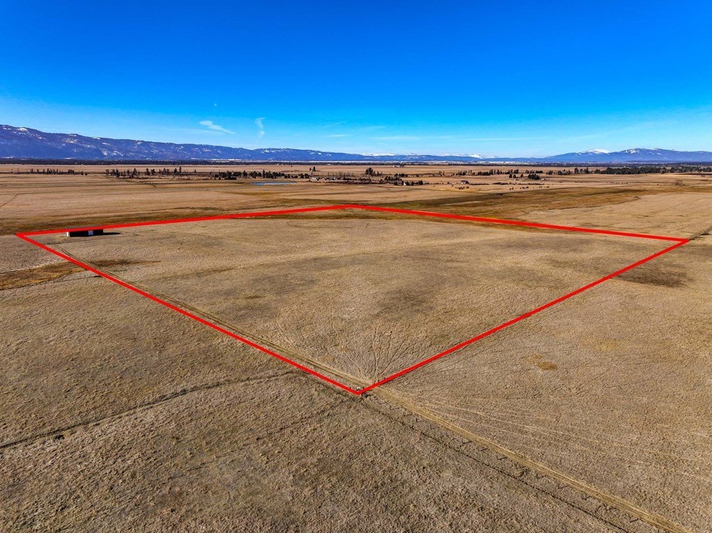 Donnelly, Idaho, 83615, United States, ,Residential,For Sale,1772845