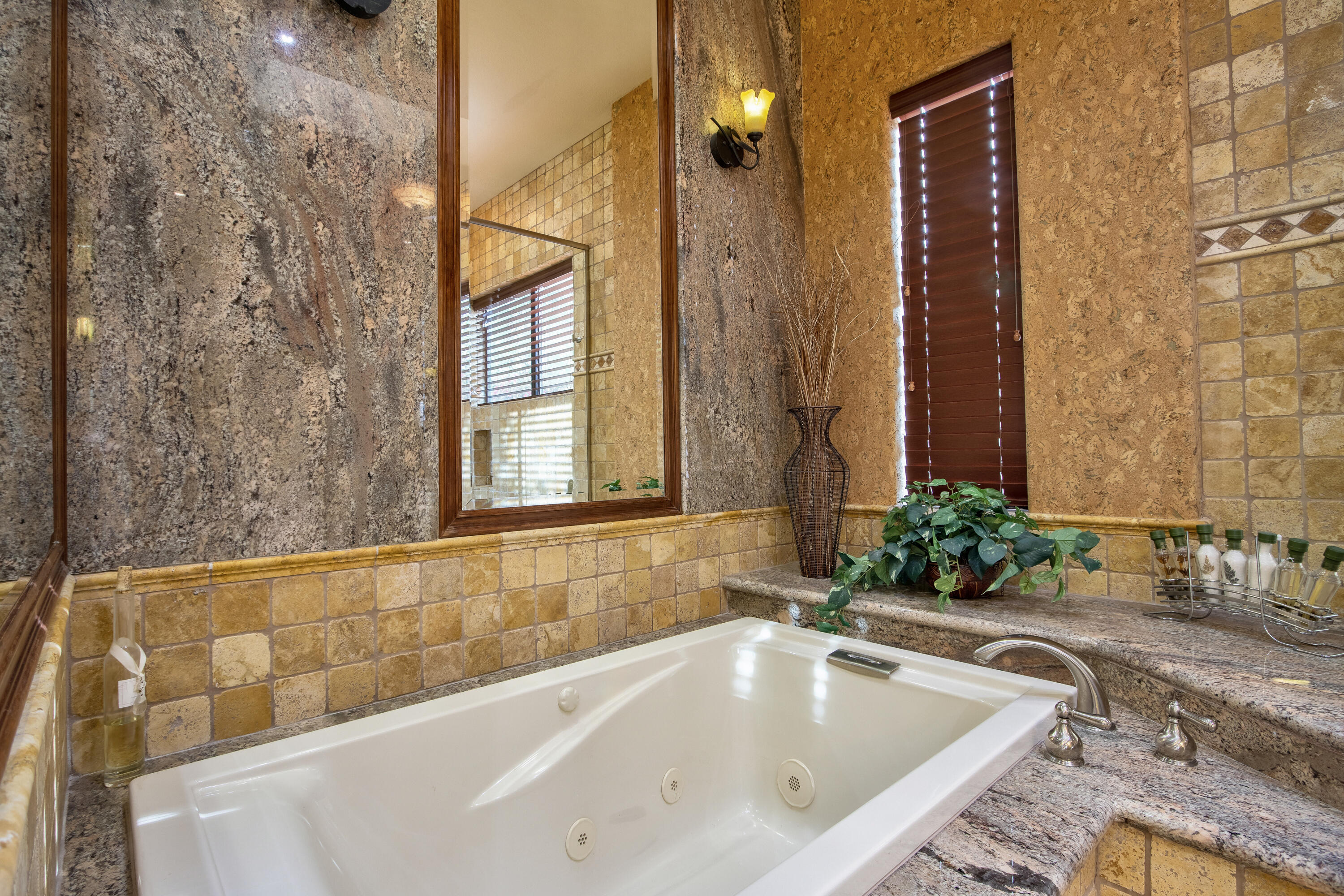 La Quinta, California, 92253, United States, 4 Bedrooms Bedrooms, ,4 BathroomsBathrooms,Residential,For Sale,1992034