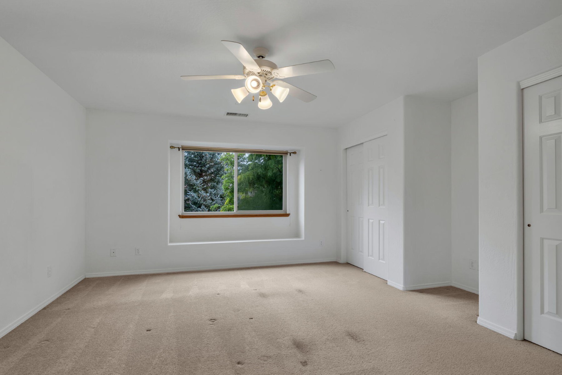  126 W Juniper Avenue¦Flagstaff, AZ - 物件實景