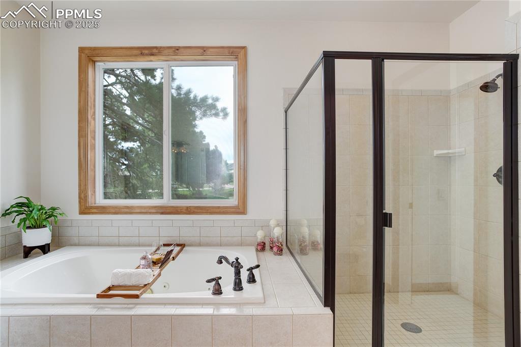 Colorado Springs, Colorado, 80908, United States, 4 Bedrooms Bedrooms, ,4 BathroomsBathrooms,Residential,For Sale,1839239