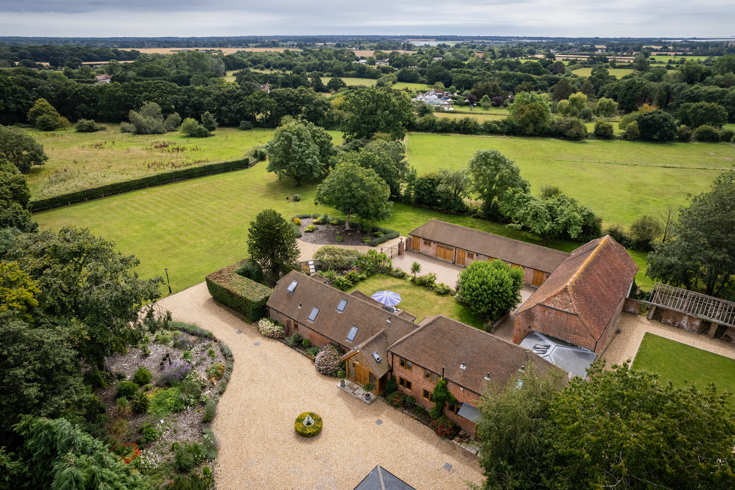  Exceptional Country Residence amongst five acres in the West Sussex Countryside - 物件實景