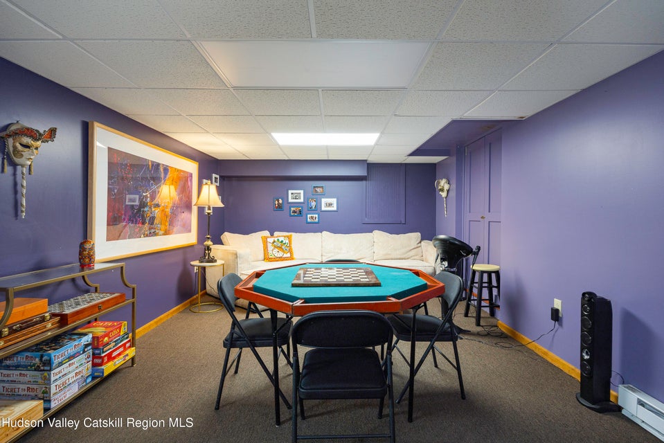 Saugerties, New York, 12477, United States, 3 Bedrooms Bedrooms, ,3 BathroomsBathrooms,Residential,For Sale,1974186