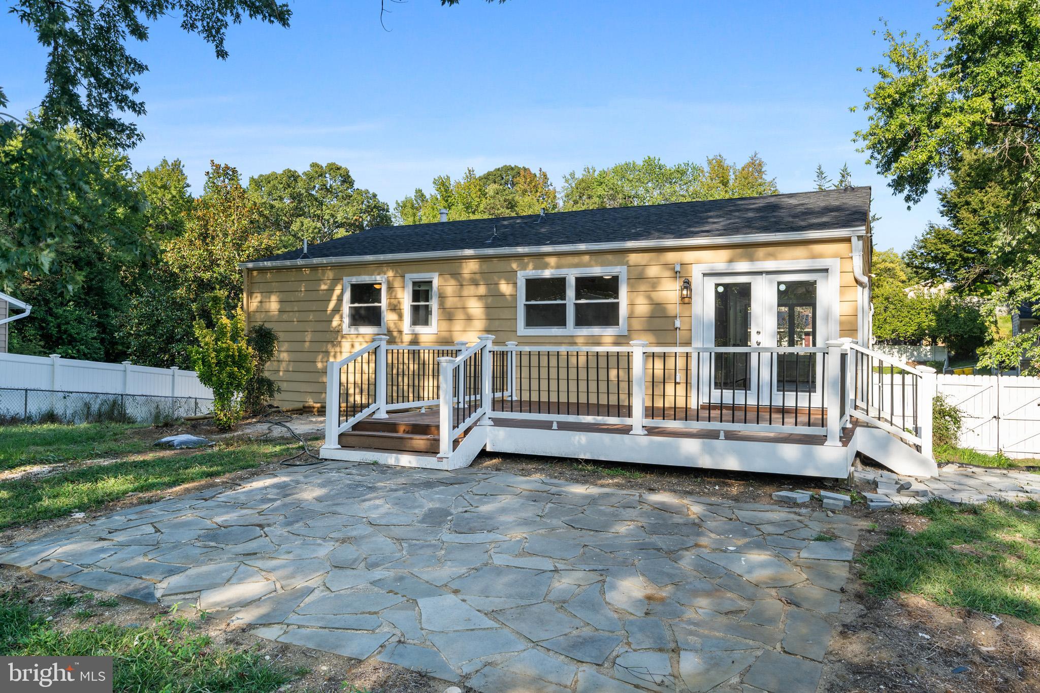 Riva, Maryland, 21140, United States, 5 Bedrooms Bedrooms, ,3 BathroomsBathrooms,Residential,For Sale,1984383