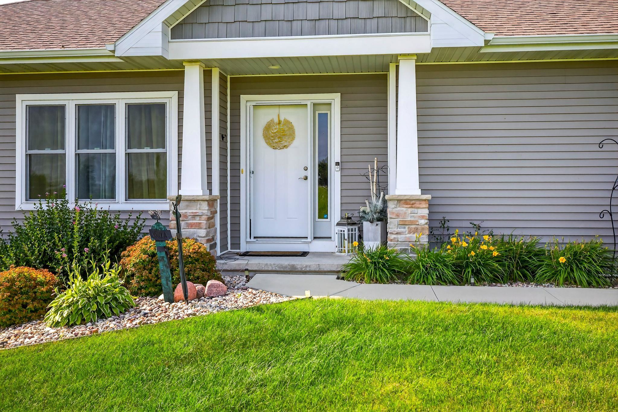 GREENVILLE, Wisconsin, 54942, United States, 4 Bedrooms Bedrooms, ,3 BathroomsBathrooms,Residential,For Sale,1924838