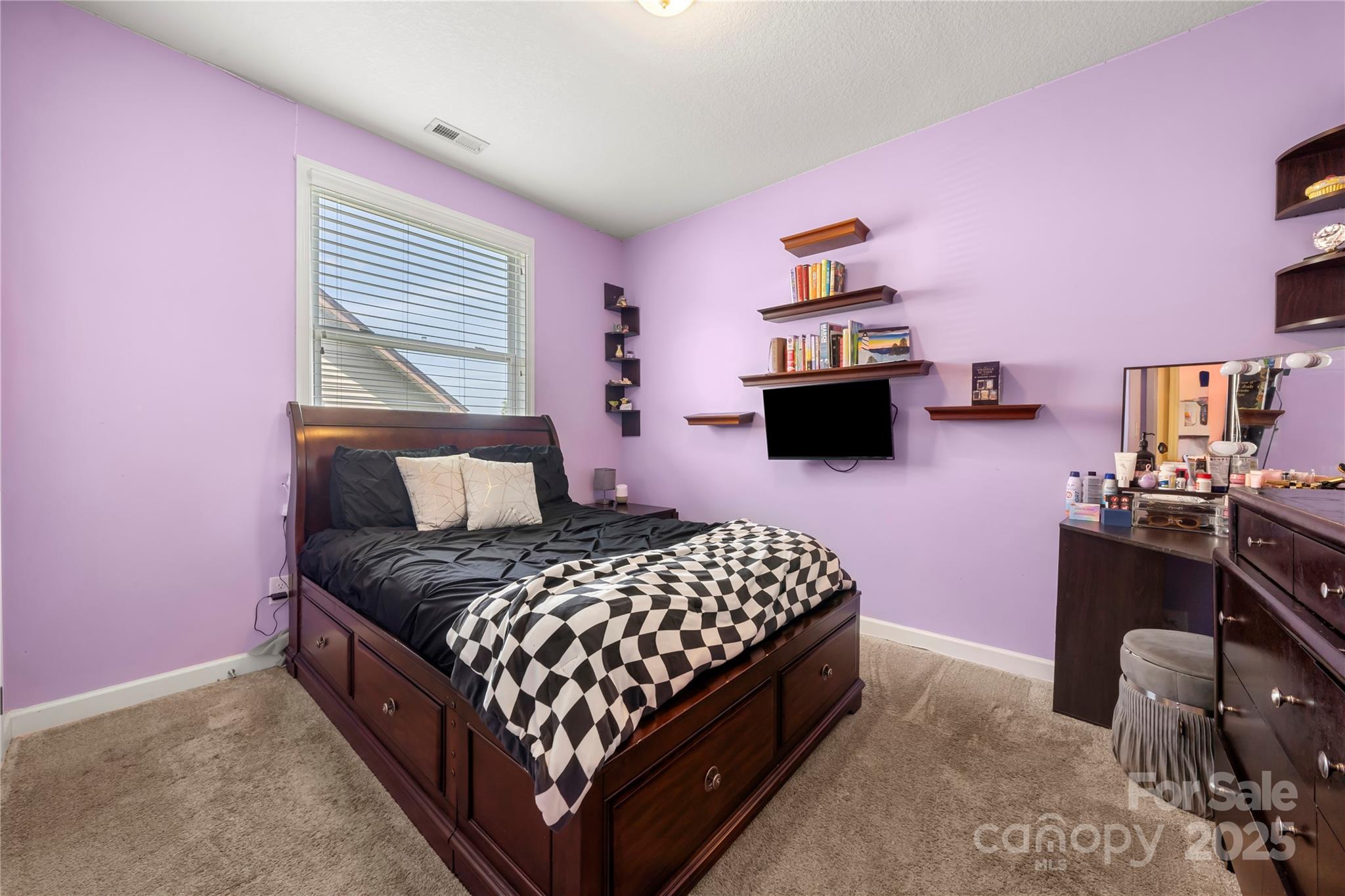Belmont, North Carolina, 28012, United States, 4 Bedrooms Bedrooms, ,3 BathroomsBathrooms,Residential,For Sale,1866923