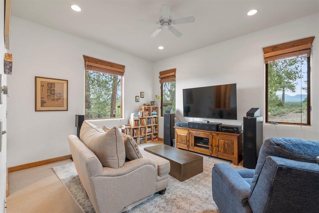 Hesperus, Colorado, 81326, United States, 4 Bedrooms Bedrooms, ,3 BathroomsBathrooms,Residential,For Sale,1793987