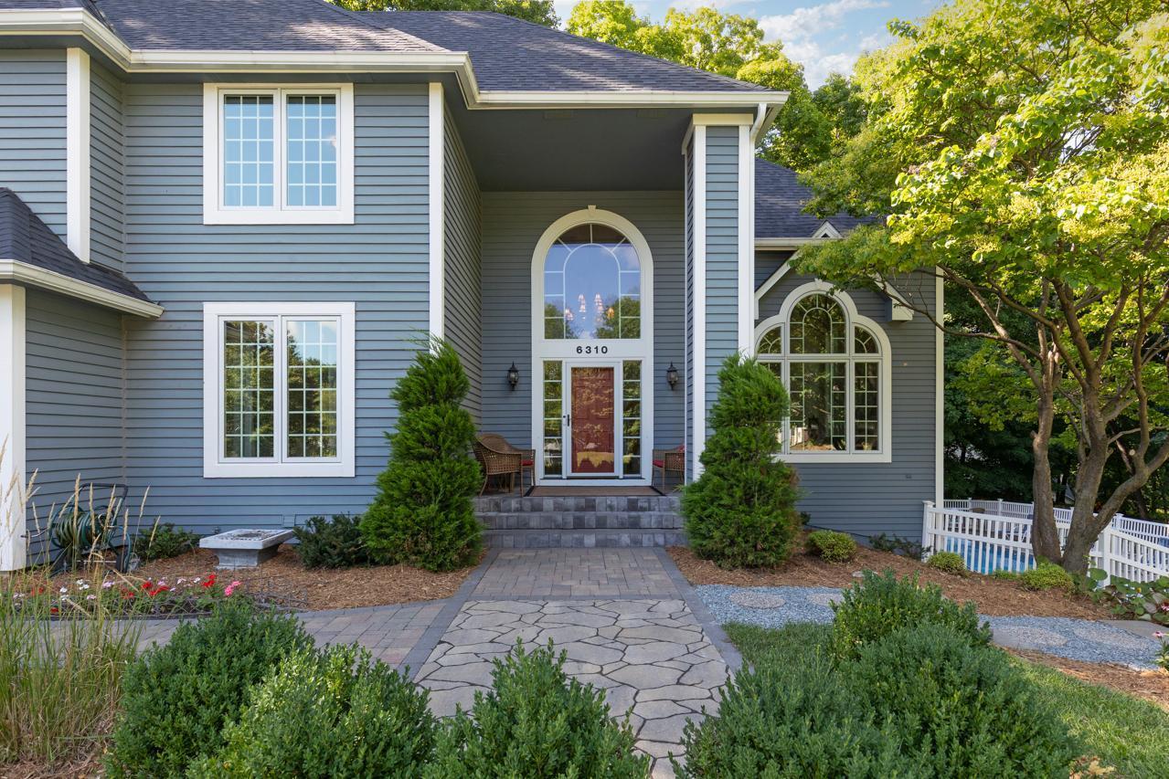Chanhassen, Minnesota, 55317, United States, 5 Bedrooms Bedrooms, ,3 BathroomsBathrooms,Residential,For Sale,1926226
