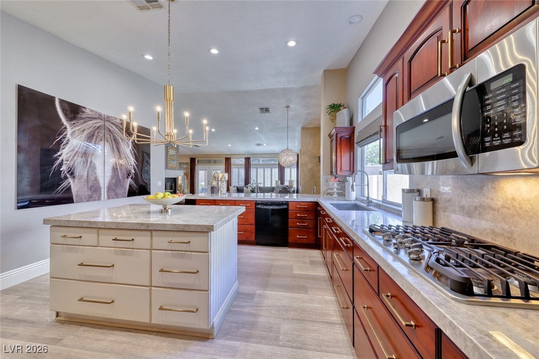 Las Vegas, Nevada, 89131, United States, 3 Bedrooms Bedrooms, ,2 BathroomsBathrooms,Residential,For Sale,2009747