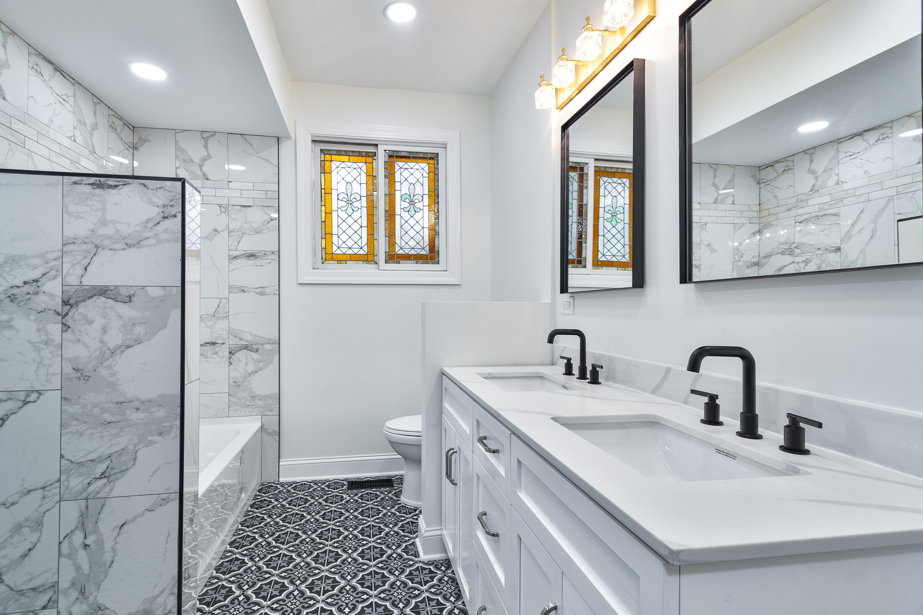 Crown Point, Indiana, 46307, United States, 3 Bedrooms Bedrooms, ,4 BathroomsBathrooms,Residential,For Sale,1989719