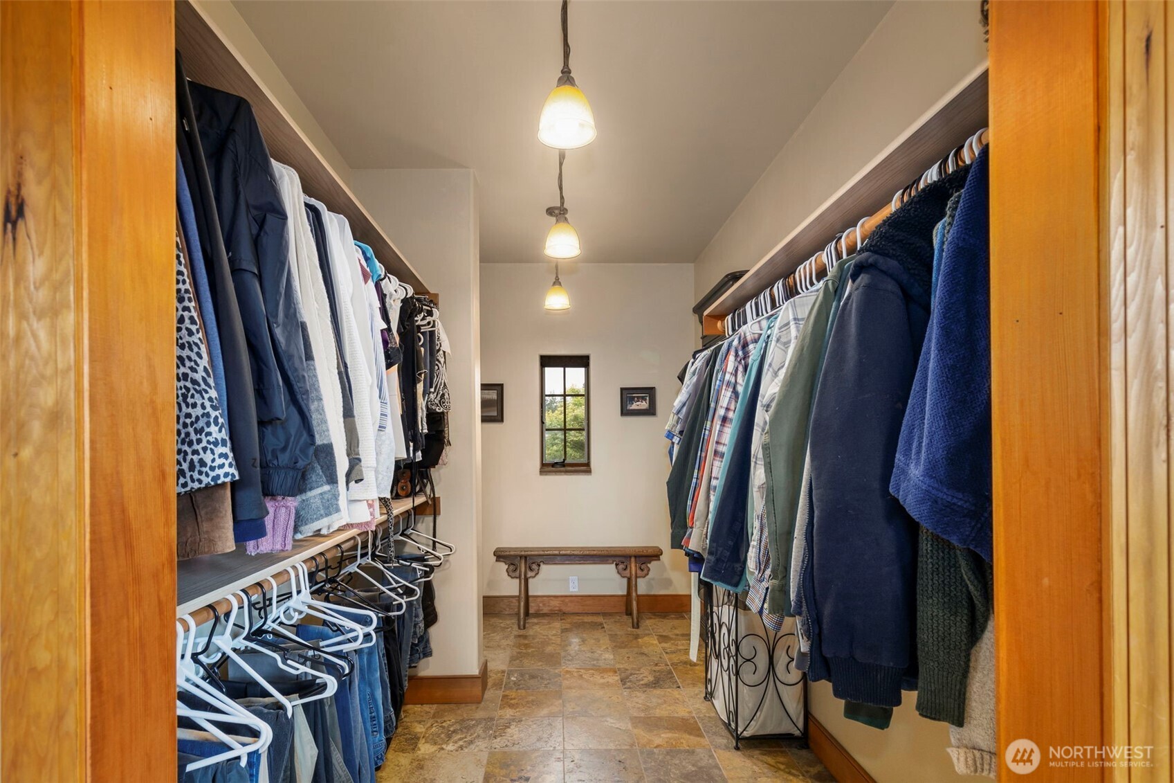 Port Townsend, Washington, 98368, United States, 2 Bedrooms Bedrooms, ,3 BathroomsBathrooms,Residential,For Sale,1997485