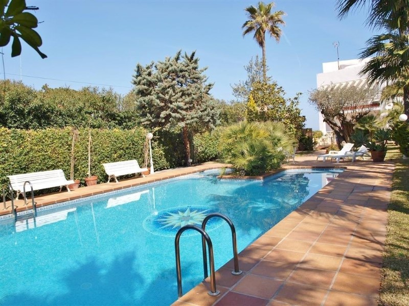 Alicante, J?vea / X?bia, Monta?ar-El Arenal, Cala, Jávea / Xàbia, Comunidad Valenciana, ES, 6 Bedrooms Bedrooms, ,6 BathroomsBathrooms,Residential,For Sale,Alicante, J?vea / X?bia, Monta?ar-El Arenal, Cala ,1449121