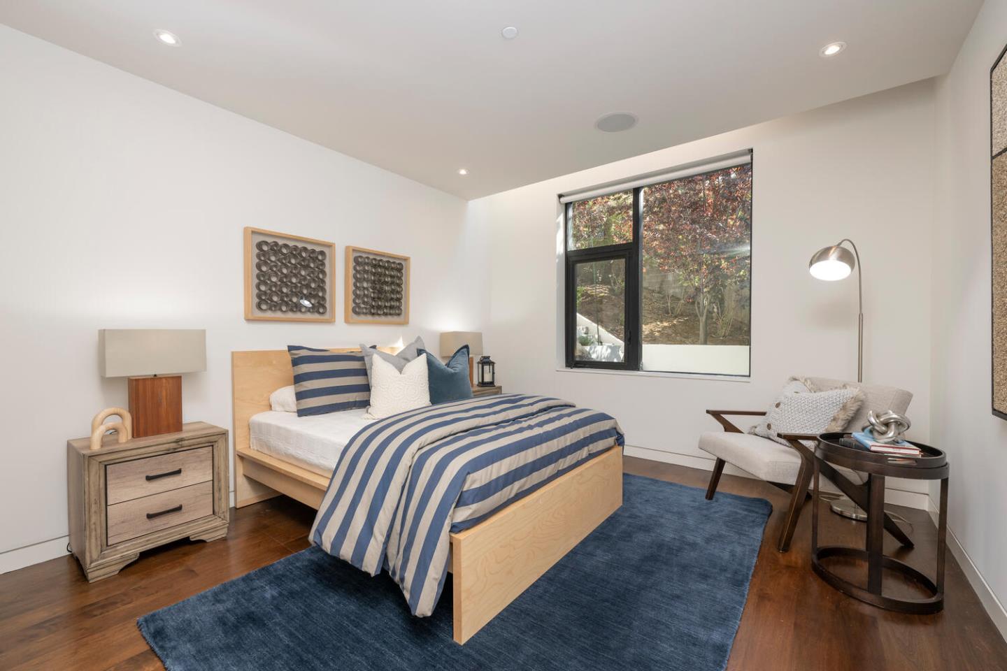 Hillsborough, California, 94010, United States, 4 Bedrooms Bedrooms, ,4 BathroomsBathrooms,Residential,For Sale,1940543