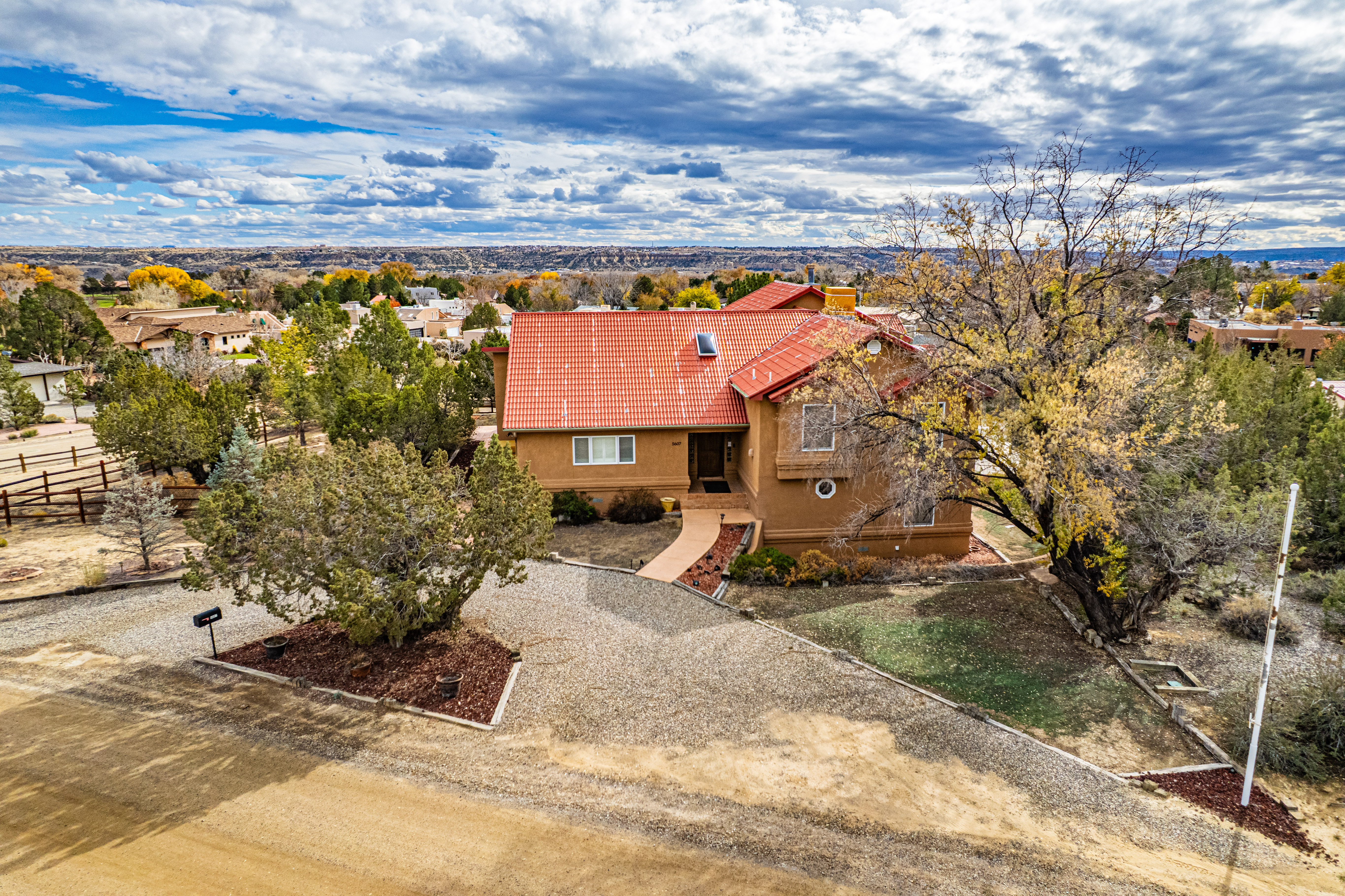 Farmington, New Mexico, 87402, United States, 4 Bedrooms Bedrooms, ,3 BathroomsBathrooms,Residential,For Sale,1995445